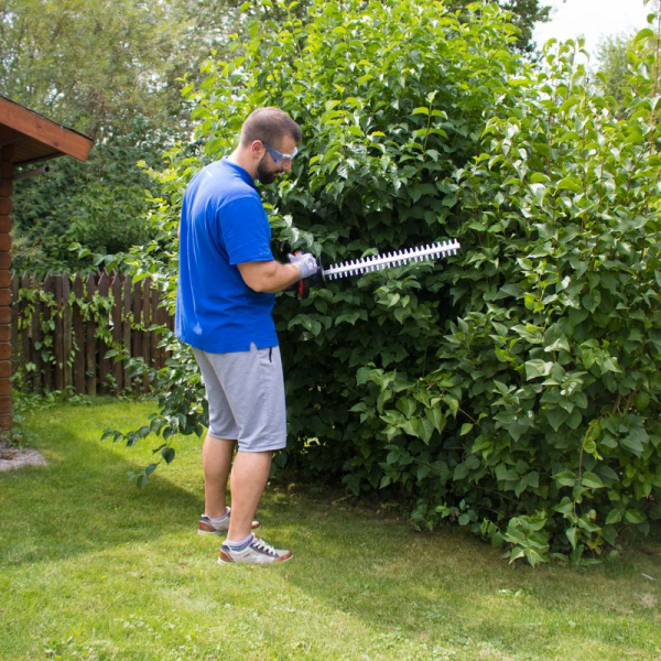 Masina de taiat gard viu cu acumulator HS 18-151-05 Gude 58596, 18 V [6]