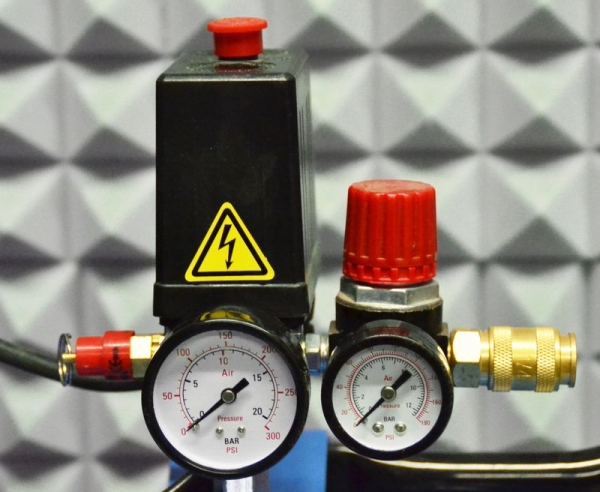 Compresor 335/10/50 Gude 50097, 2200 W, 50 L,10 bari [3]