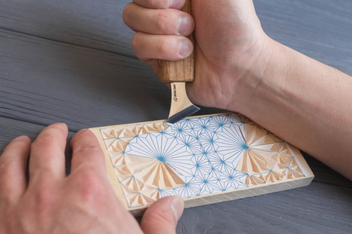 Cutit cu ascutis oblic pentru sculptura geometrica in lemn BeaverCraft C11s, 140 mm [10]