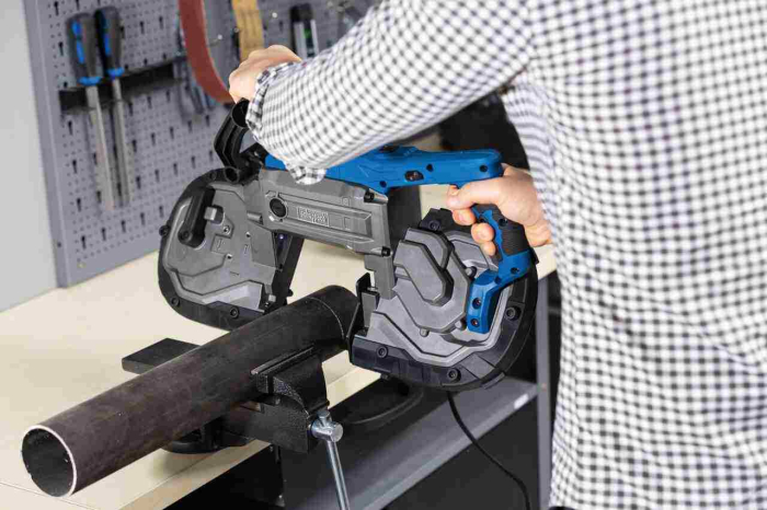 Fierastrau cu banda portabil si baza cu clema pentru metal MBS1200XT Scheppach 5901511901, 1100 W, 127 mm [3]