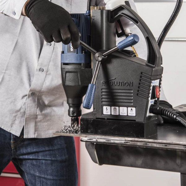 Masina de gaurit cu coloana cu stand magnetic EVOMAG28 Evolution 090-0008, 1200 W, Ø28 mm [2]