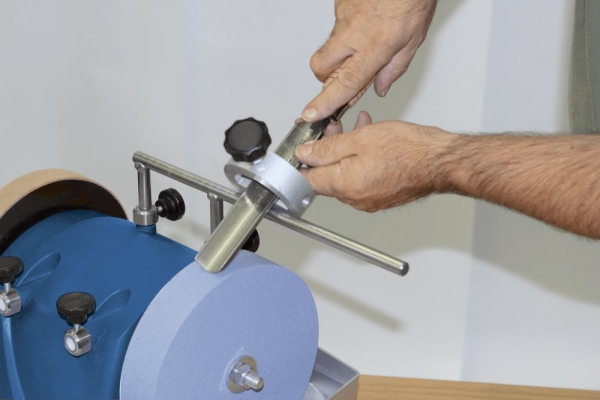 Sistem de ascutire TIGER 2500 Scheppach 5903202901, 200 W, Ø250 mm [2]