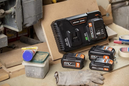 Acumulator Li-Ion R18BAT-Li4 Evolution 106-0002, 18 V, 4 Ah [3]