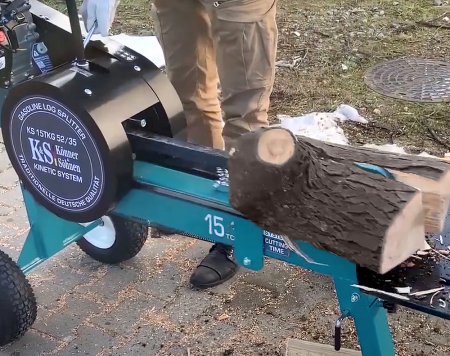 Despicator de lemne pe benzină tip cinetic KS 15TKG 52/35 [5]
