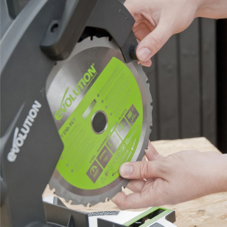 Fierastrau circular de masa multifunctional Fury F210CMS Evolution 046-0008, 1200 W, Ø210 mm [16]