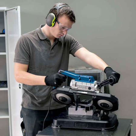 Fierastrau cu banda portabil si baza cu clema pentru metal MBS1200X Scheppach 5901508901, 1200 W, 127 mm [5]