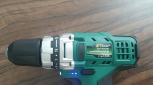 Masina de gaurit si insurubat cu doi acumulatori Troy 13122, 2x12 V, 1.5 Ah [7]