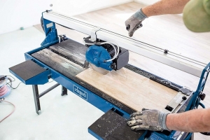 Masina de taiat marmura, piatra si travertin cu sistem de racire pe apa FS3600 Scheppach 5906706901, 900 W, Ø200 mm [3]