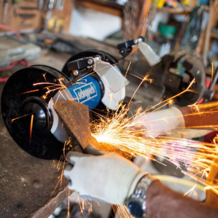 Polizor de banc dublu cu functie de polizare si slefuire SM200AL Scheppach 5903110901, 500 W, Ø200 mm [5]