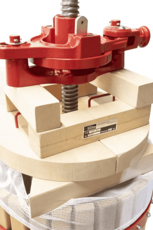 Teasc / presa manuala de struguri si fructe OP 68 Gude 30022, 68 litri [2]