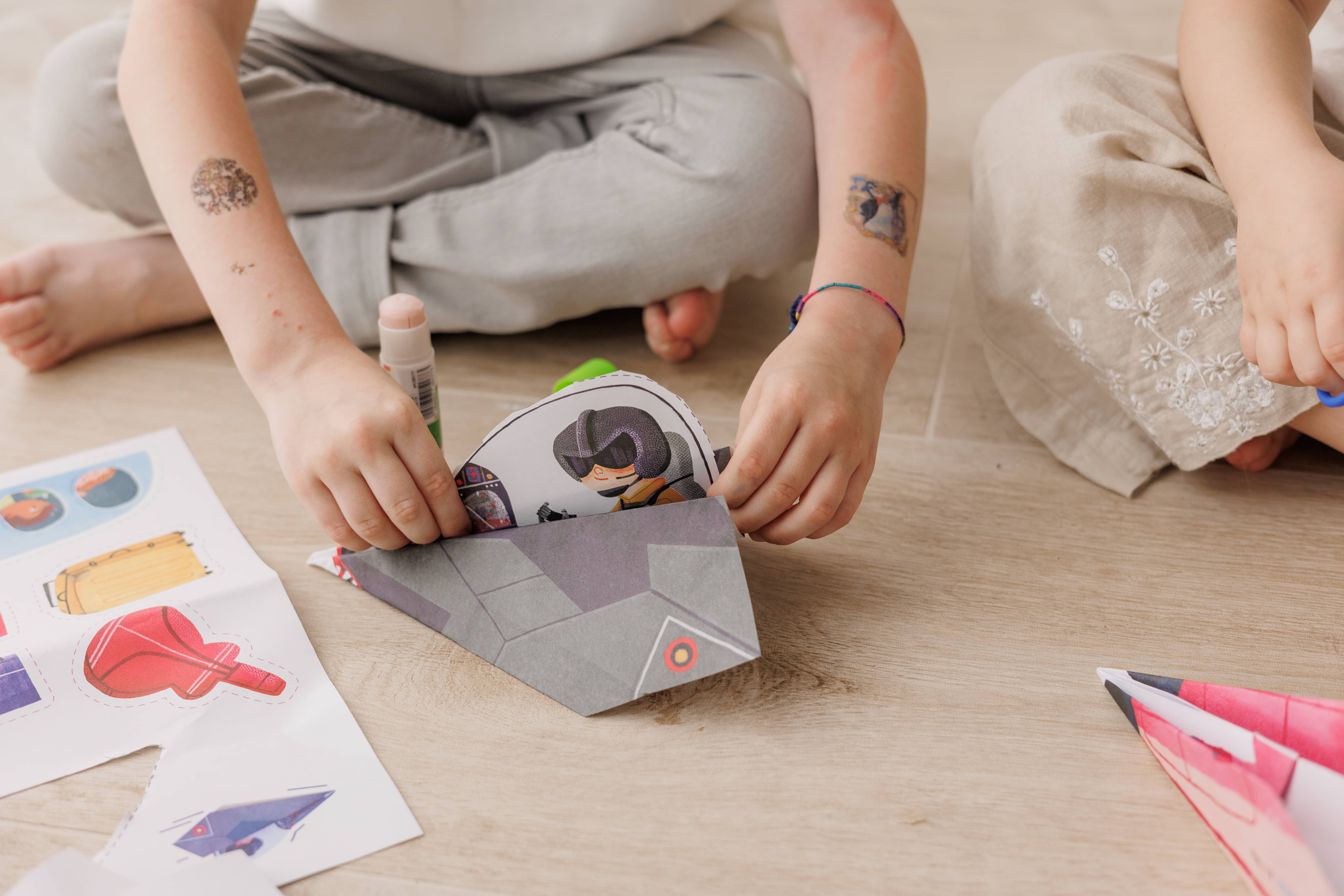 Set Origami incepatori - Avioane, Ludattica, 4-5 ani + [4]