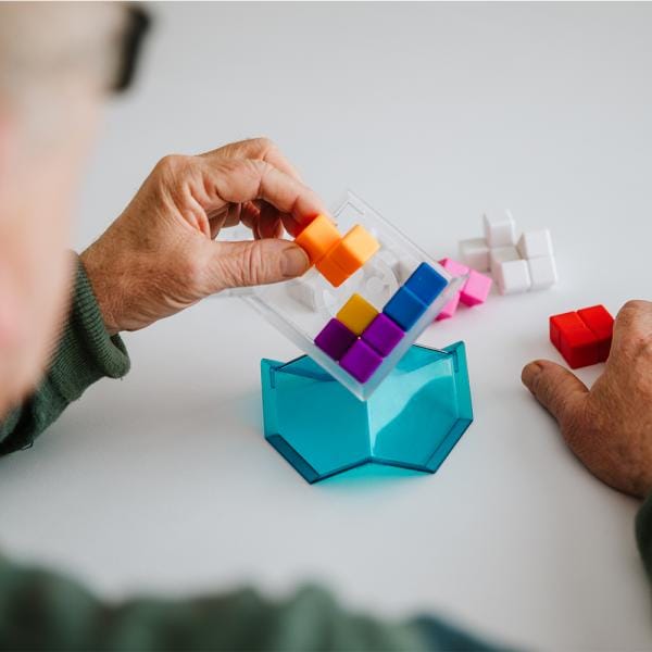 Smart Games - Cubiq, joc de logica cu 80 de provocari, 7+ ani [2]