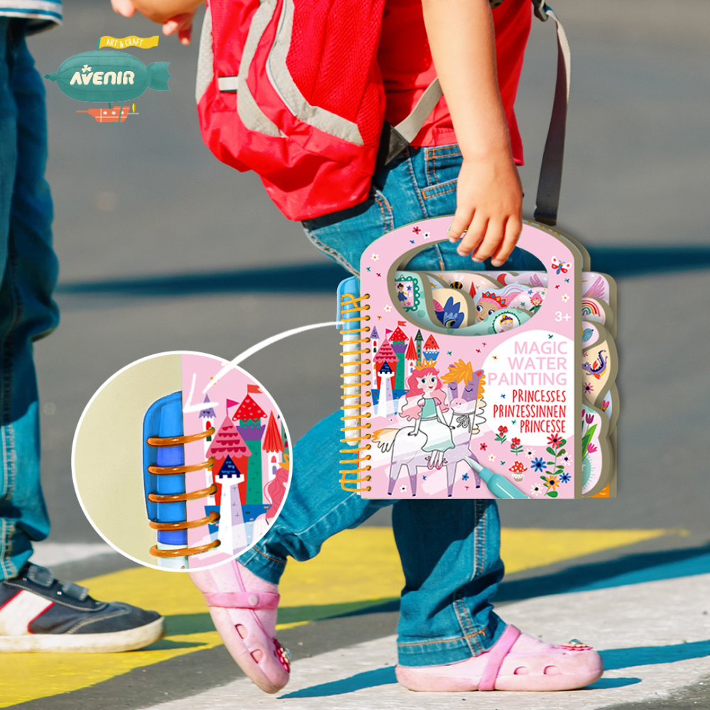 Carte de pictat cu apa, stickere si jocuri, portabila - Subacvatic [7]