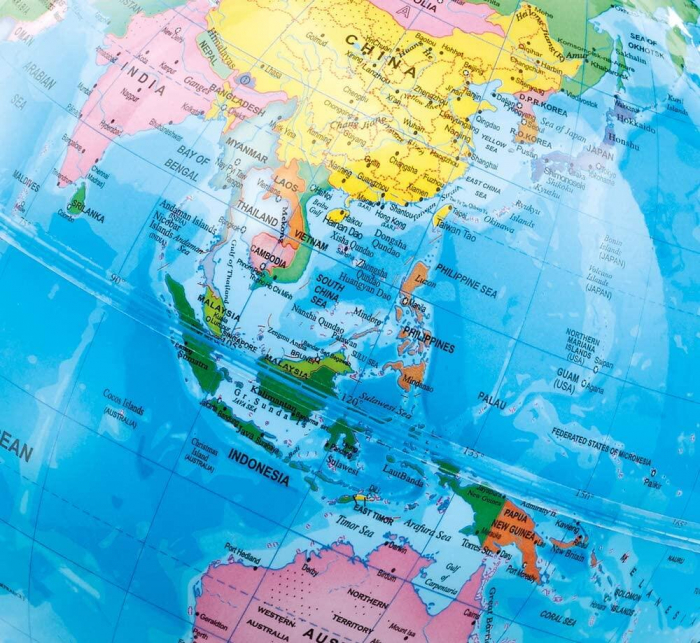 Glob pamantesc - 14 cm, Brainstorm, 6-7 ani + [4]