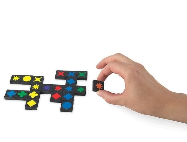 Joc de cooperare si strategie Qwirkle Travel, MindWare, +8 ani [2]