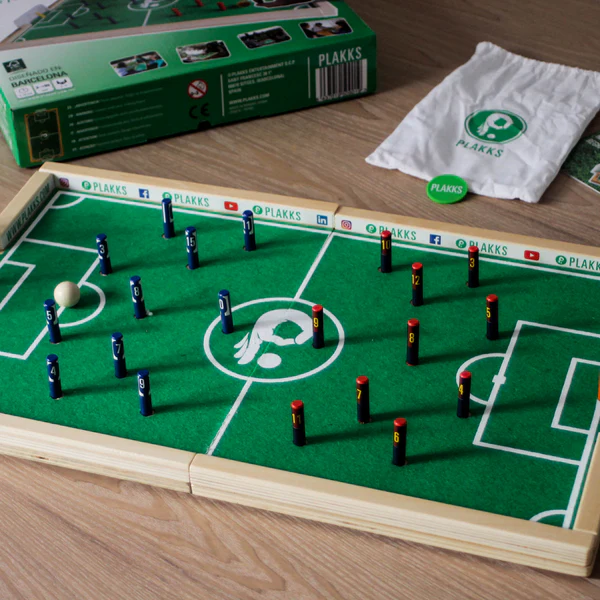 Joc de masa - fotbal, Plakks [7]