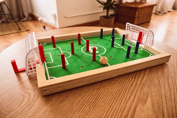 Joc de masa - mini fotbal, Plakks [4]