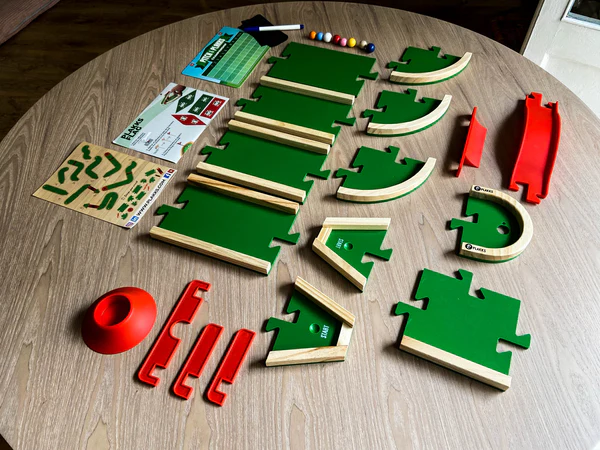 Joc de masa - mini golf, PitchPlakks [10]