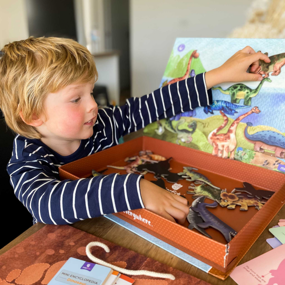 Joc educativ magnetic - Totul despre Dinozauri [3]