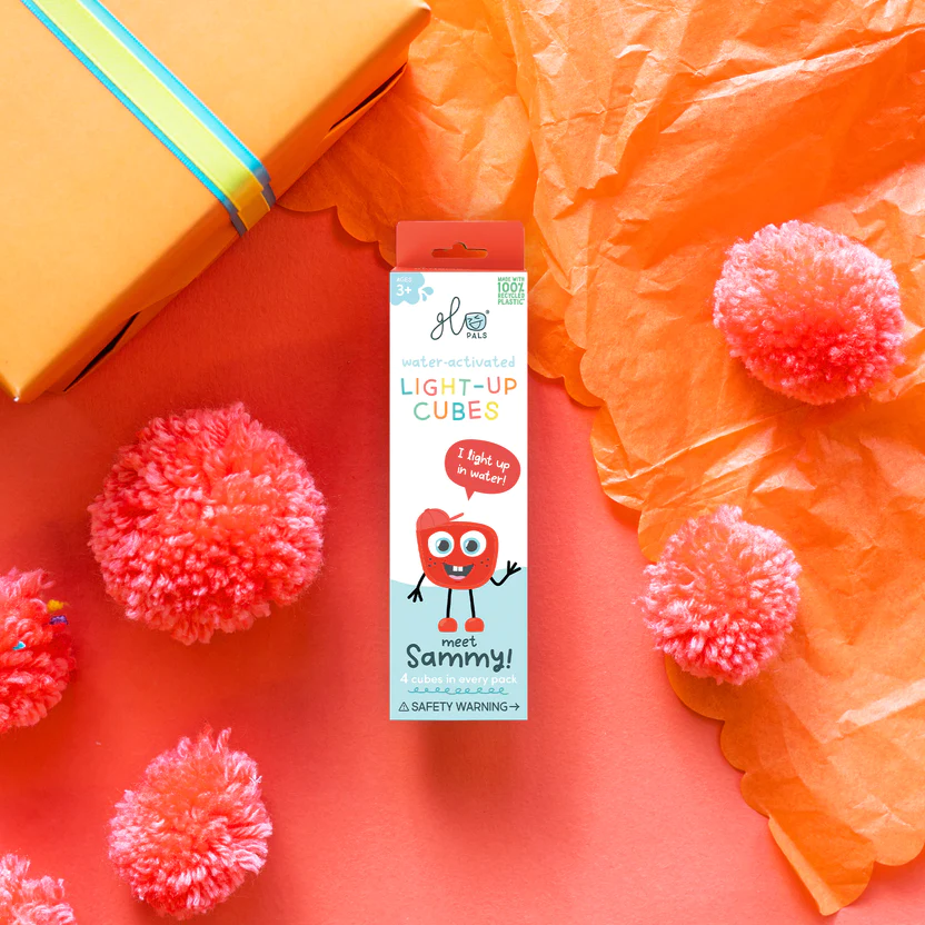 Jucarie senzoriala luminoasa Sammy - Glo Cube, rosu [2]