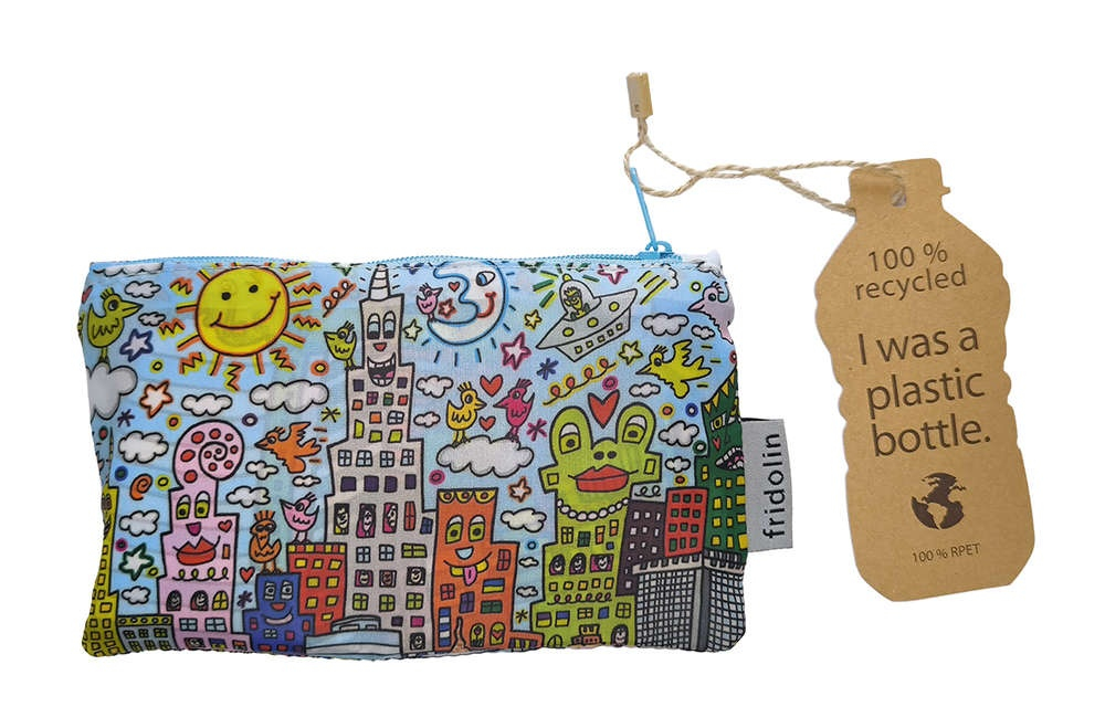 Sacosa din material reciclat, design James Rizzi [4]