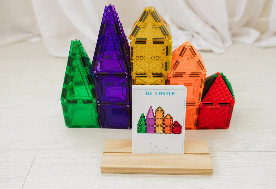 Set carduri cu provocari pentru seturile magnetice de constructie [4]