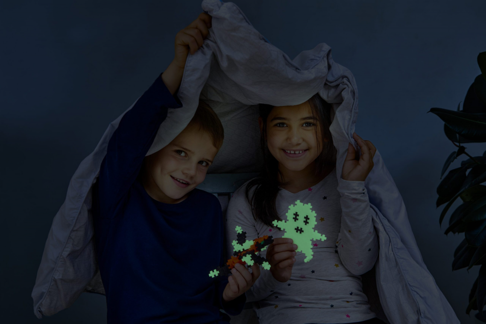 Set constructie educativ Plus-Plus Glow in the Dark, 3000 piese pentru activitati STEM si dezvoltare creativa [5]