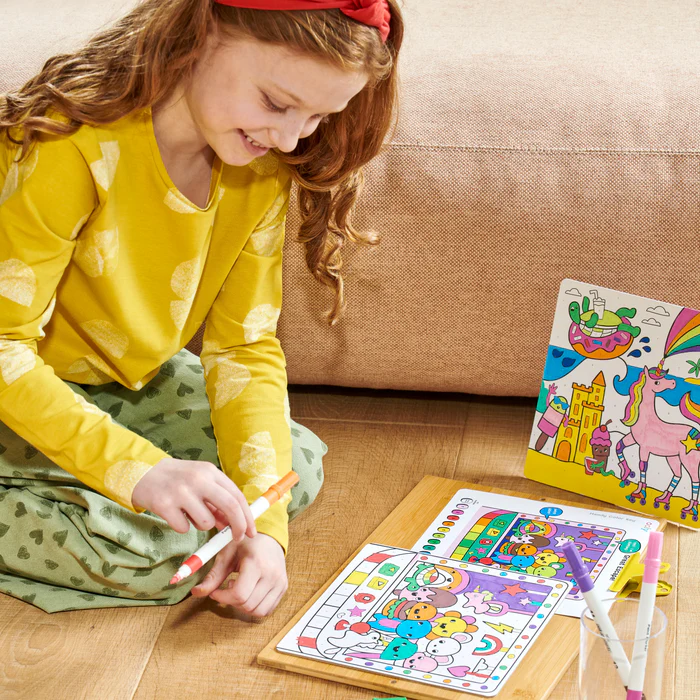 Set creativ de pictura dupa numere cu markere Colortopia - Taramul Unicornilor (Set de 6 culori duble) [4]