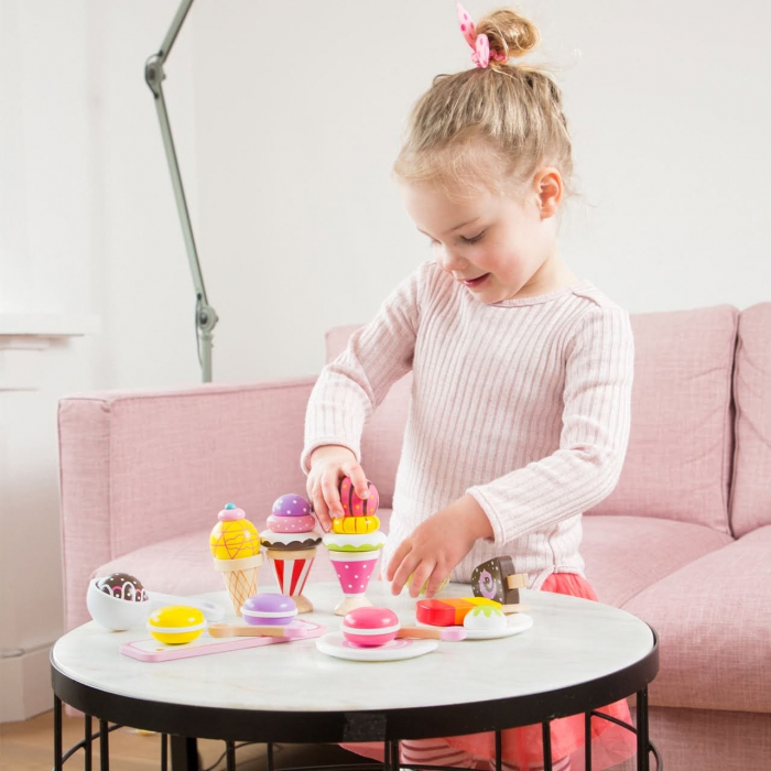 Set de inghetata, New Classic Toys, 2-3 ani + [4]