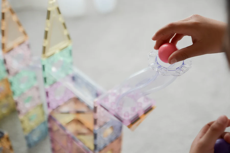 Set magnetic Magblox - 98 piese, circuit cu bile PASTEL - Magbrix Marble Run [2]