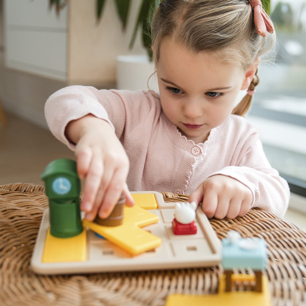 Smart Games - The Wolf & The 7 Goats - Deluxe, joc de logica cu 48 de provocari, 3+ ani,  editie internationala [7]