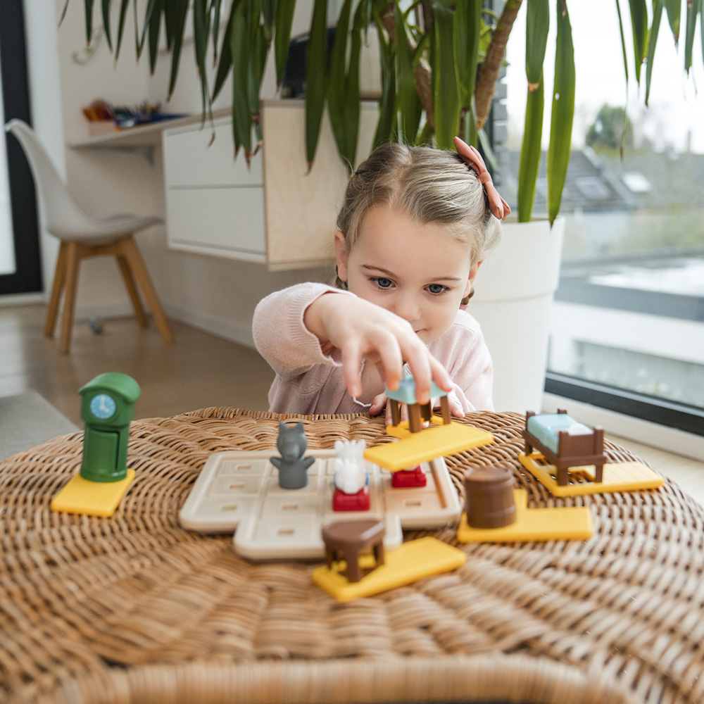 Smart Games - The Wolf & The 7 Goats - Deluxe, joc de logica cu 48 de provocari, 3+ ani,  editie internationala [6]