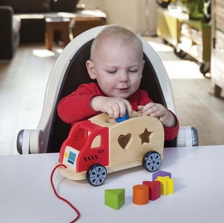 Camion Shape Sorter cu 6 forme, New Classic Toys, 2-3 ani + [2]