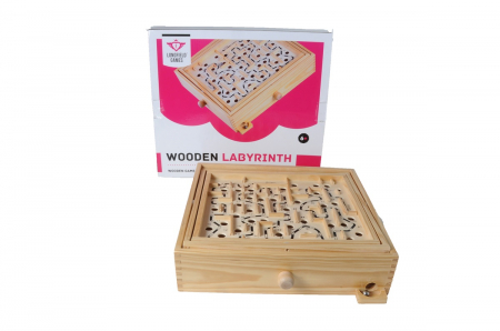 Vârsta - Joc Labirint din lemn, dimensiuni 32,5 x 28,5 x 8,5 cm   