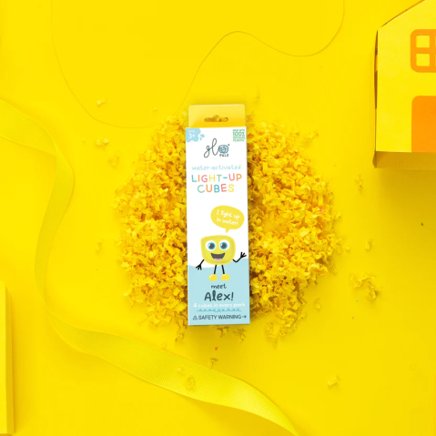 Jucarie senzoriala luminoasa Alex - Glo Cube, galben [1]