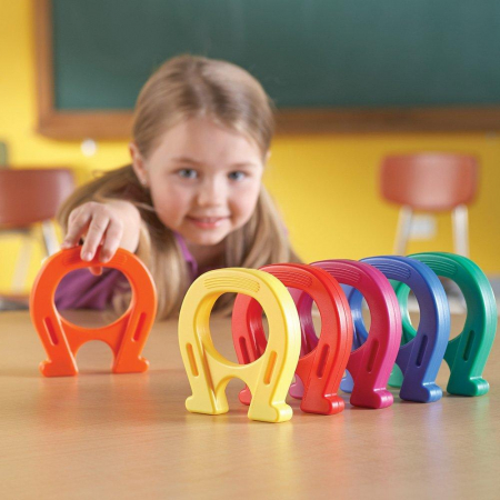 Jocuri cu magneti - Magneti ''Potcoave'', Learning Resources, 4-5 ani +