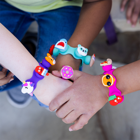 Set Bratara si inel cu talismane pop-it Plip Charms, mov [6]