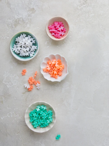 Set constructie Plus-Plus, tub 240 piese, Pearl Mix, culori perlate [2]