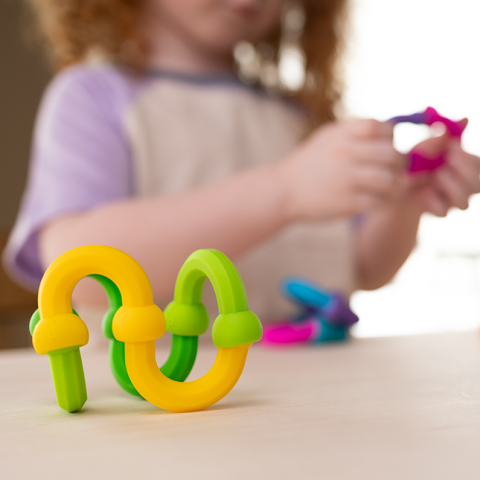 Set de constructie creativa cu elemente flexibile din silicon Plip Links [4]