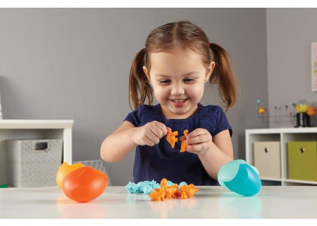 Set pentru sortat si numarat - Dinozauri colorati, Learning Resources, 2-3 ani + [4]