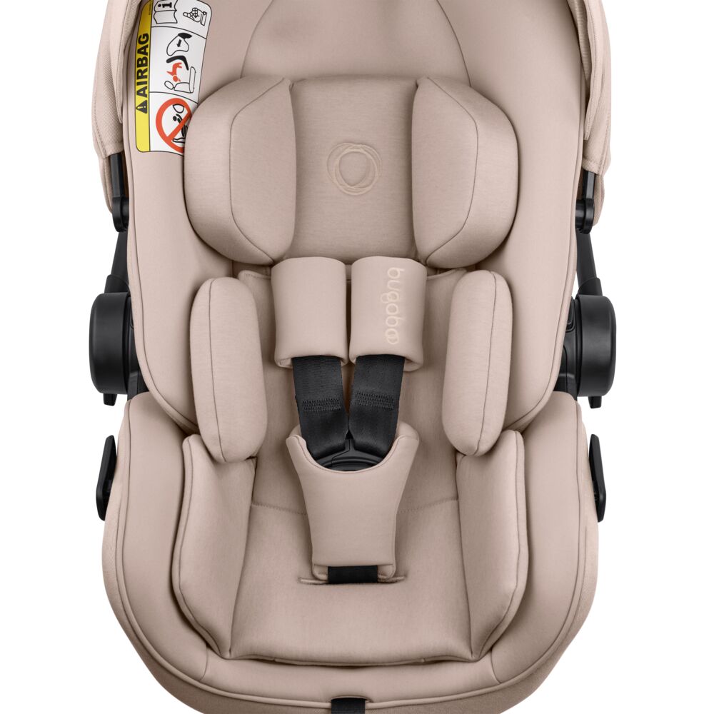 Scoica auto Bugaboo Otter Mineral Washed Black insert nou nascut din lana Merino ofera confort sporit si extra siguranta