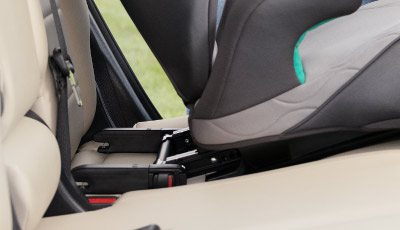 Scaun auto Graco Affix i-Size Iron - conectori Isofix
