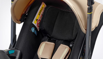 Tetiera si sistem de centuri reglabile simultan