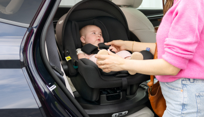 Scoica auto Graco SnugLite i-Size Midnight - Certificare i-Size
