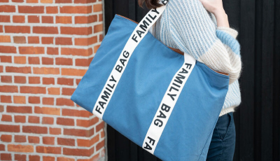 Descriere Geanta Childhome Family Bag Signature Indigo