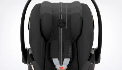 Scoica auto Cybex Cloud G i-Size Plus Moon Black - Adaptabila la cresterea copilului