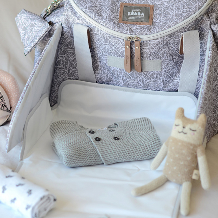 Geanta de infasat Beaba Sydney II Playprint Jungle-Resigilat [6]