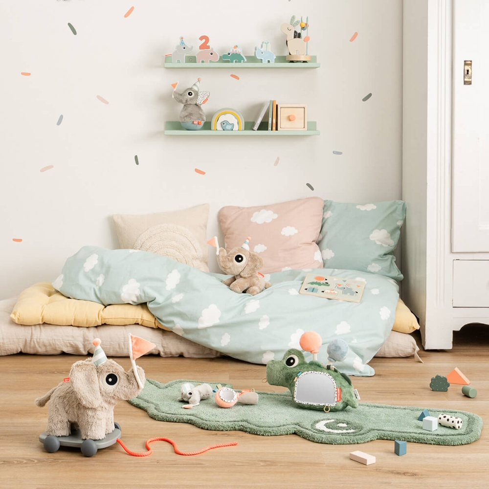 Jucarie de plus in cutie cadou Done by Deer Cuddle Bestie Elphee Bej [7]