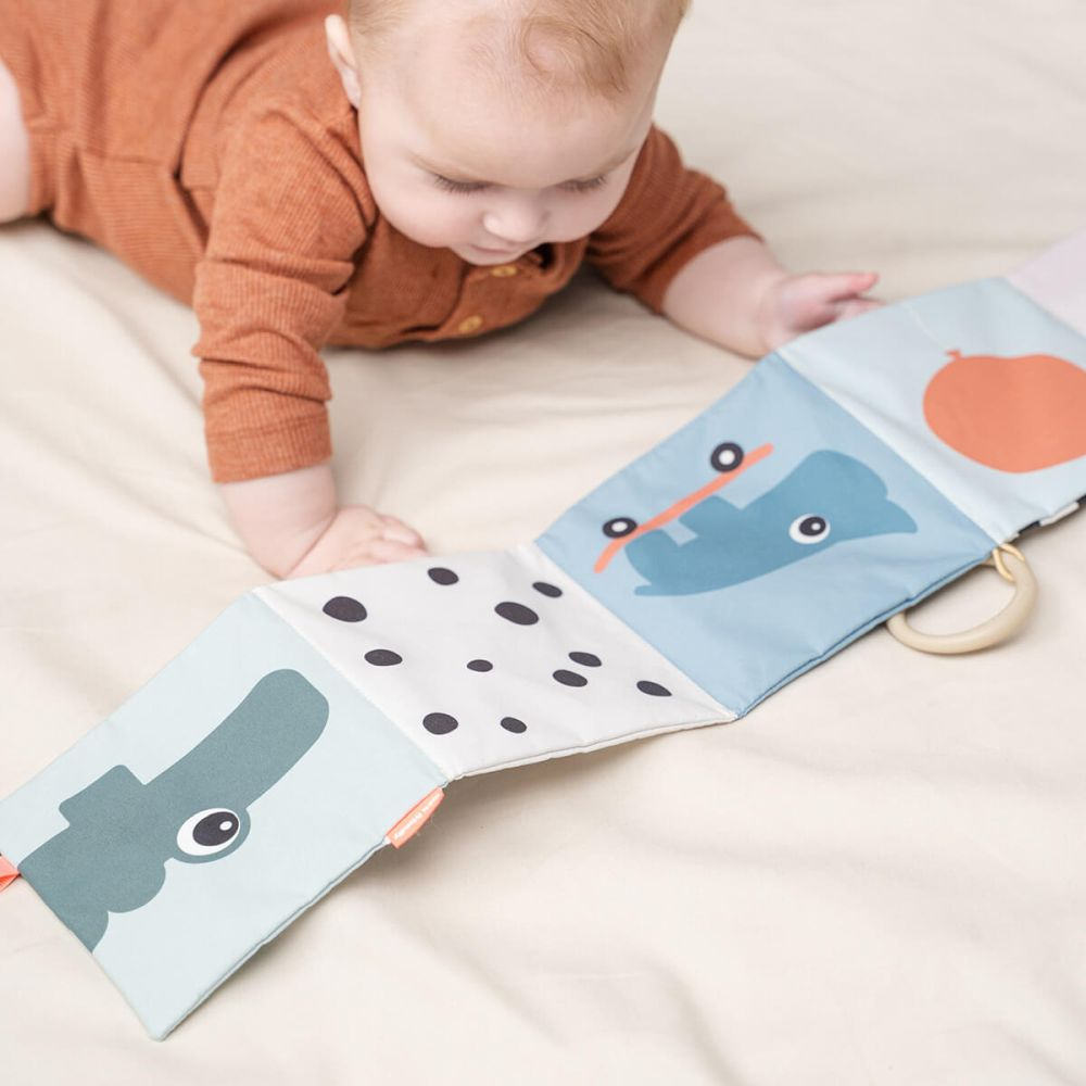 Jucarie senzoriala carticica de plus Fold Out Done by Deer Colour Mix [6]