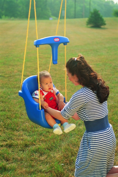 Leagan Little Tikes pentru copii mici [2]